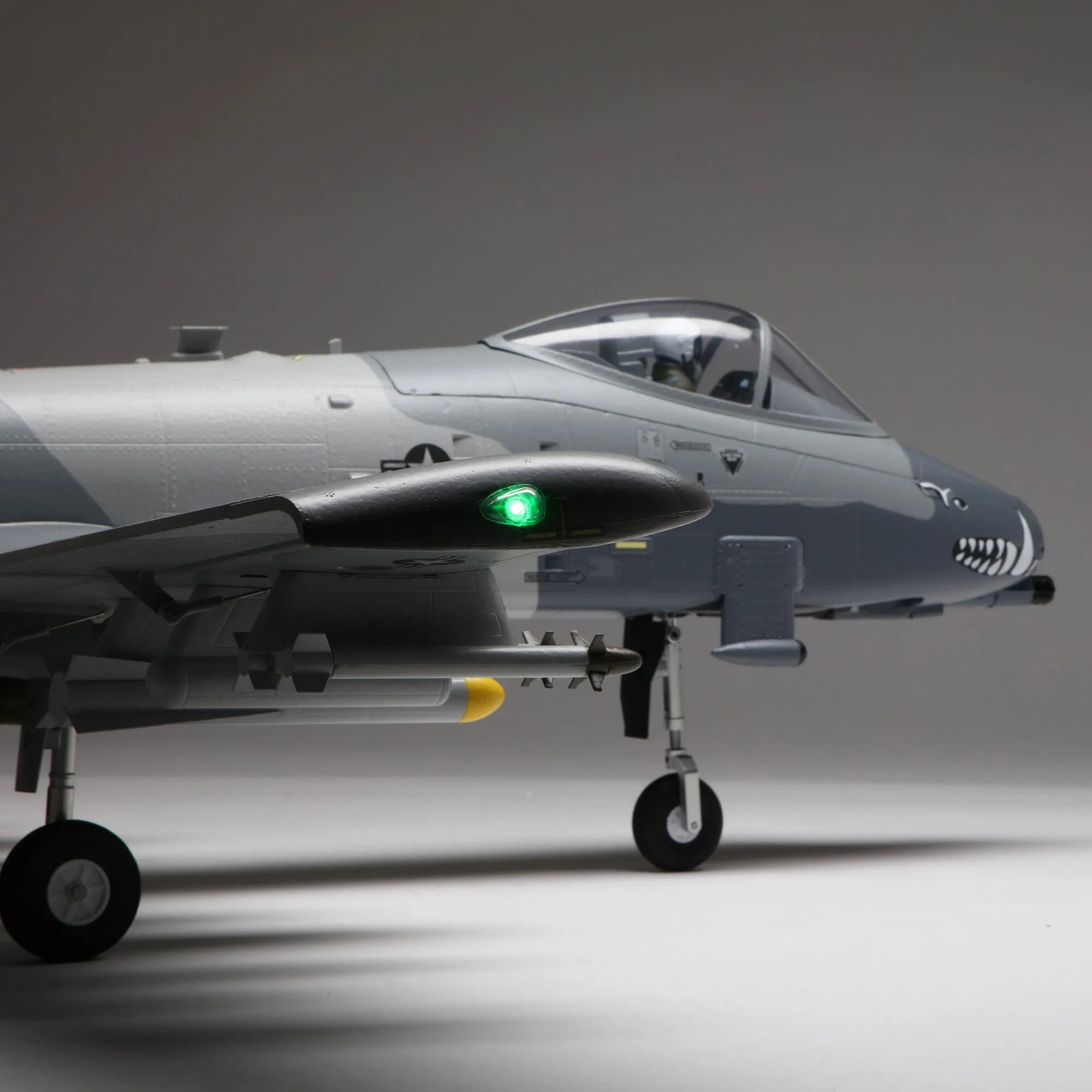 A-10 Thunderbolt II Twin 64mm EDF BNF-B AS3X/SAFE