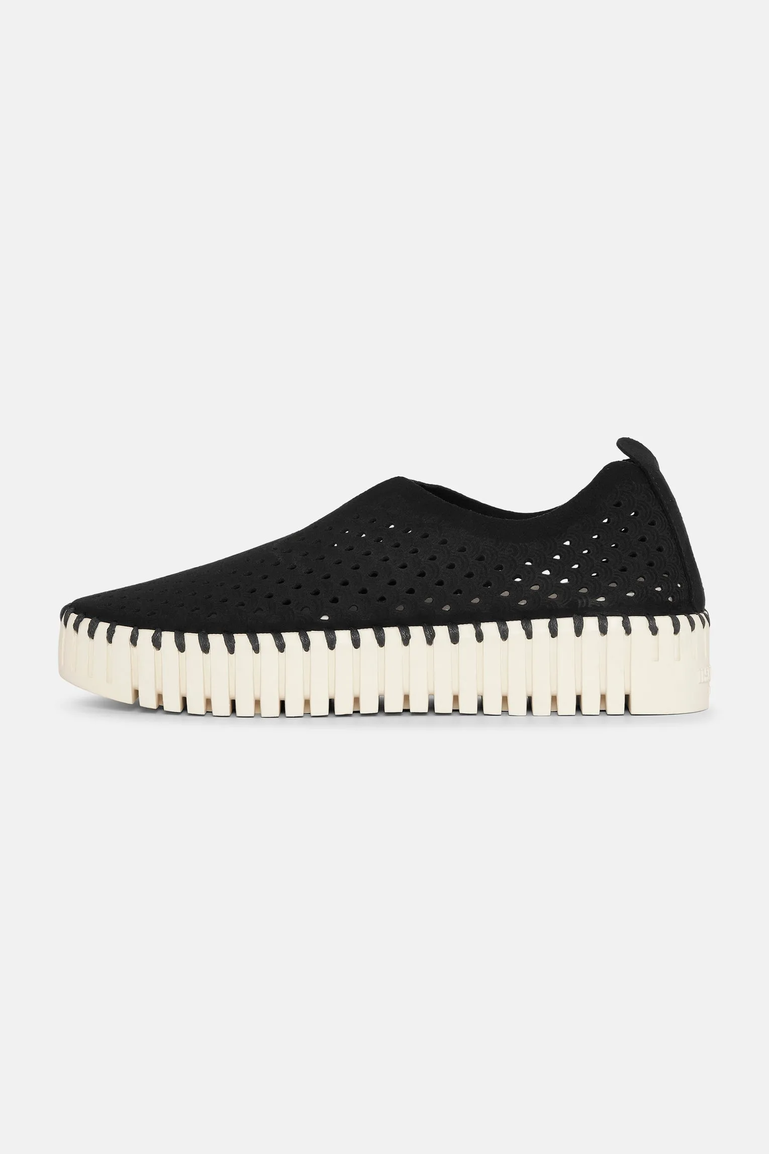 Black Tulip Platform Flats