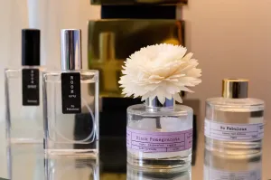 Clear Glass Reed Diffuser - Oud