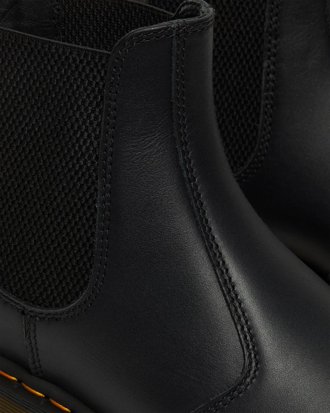 Dr Martens 2976 Chelsea Boots Black Nappa