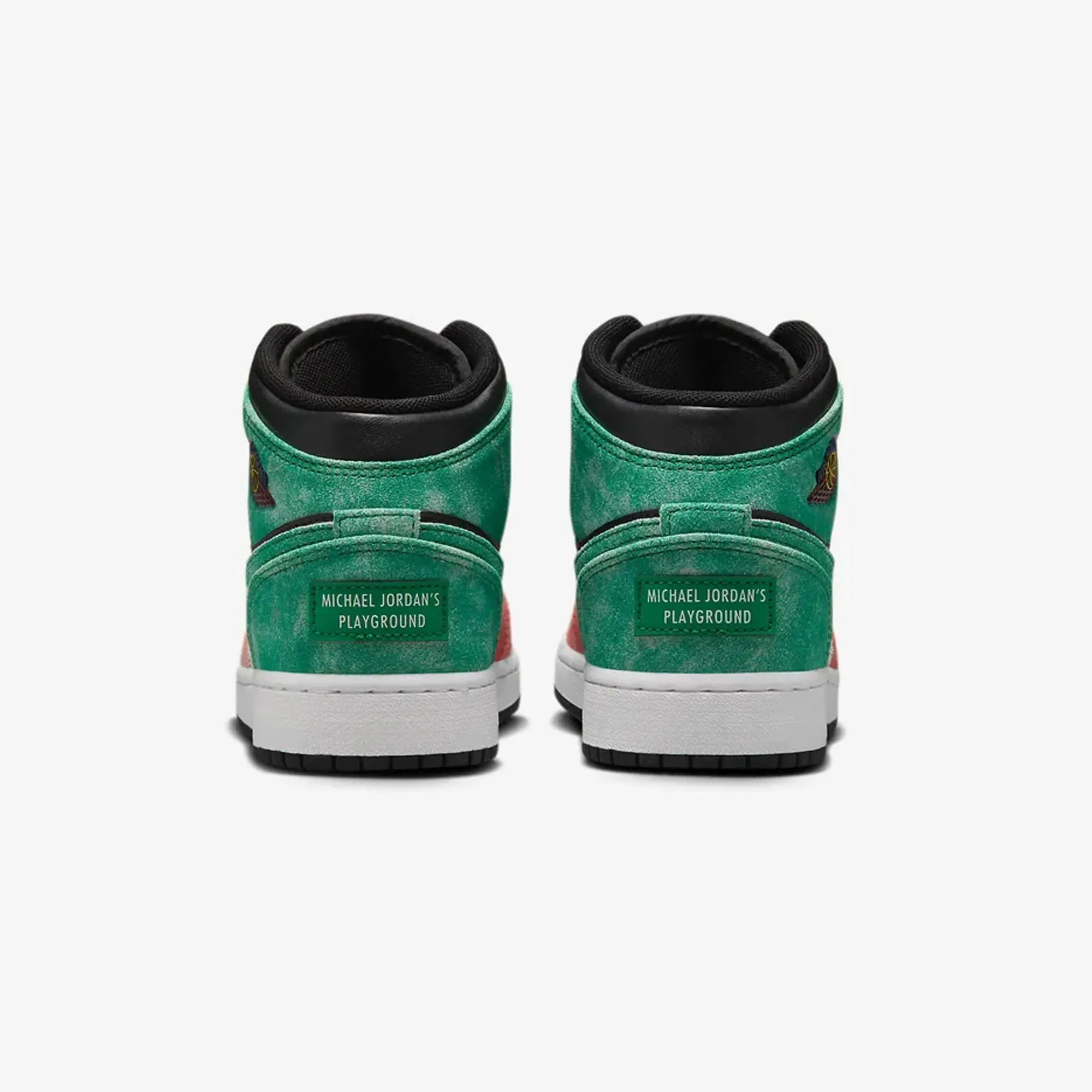 Jordan | AIR JORDAN 1 MID SE (GS)  { BLACK/PINE GREEN-DUNE RED-PINE GREEN
