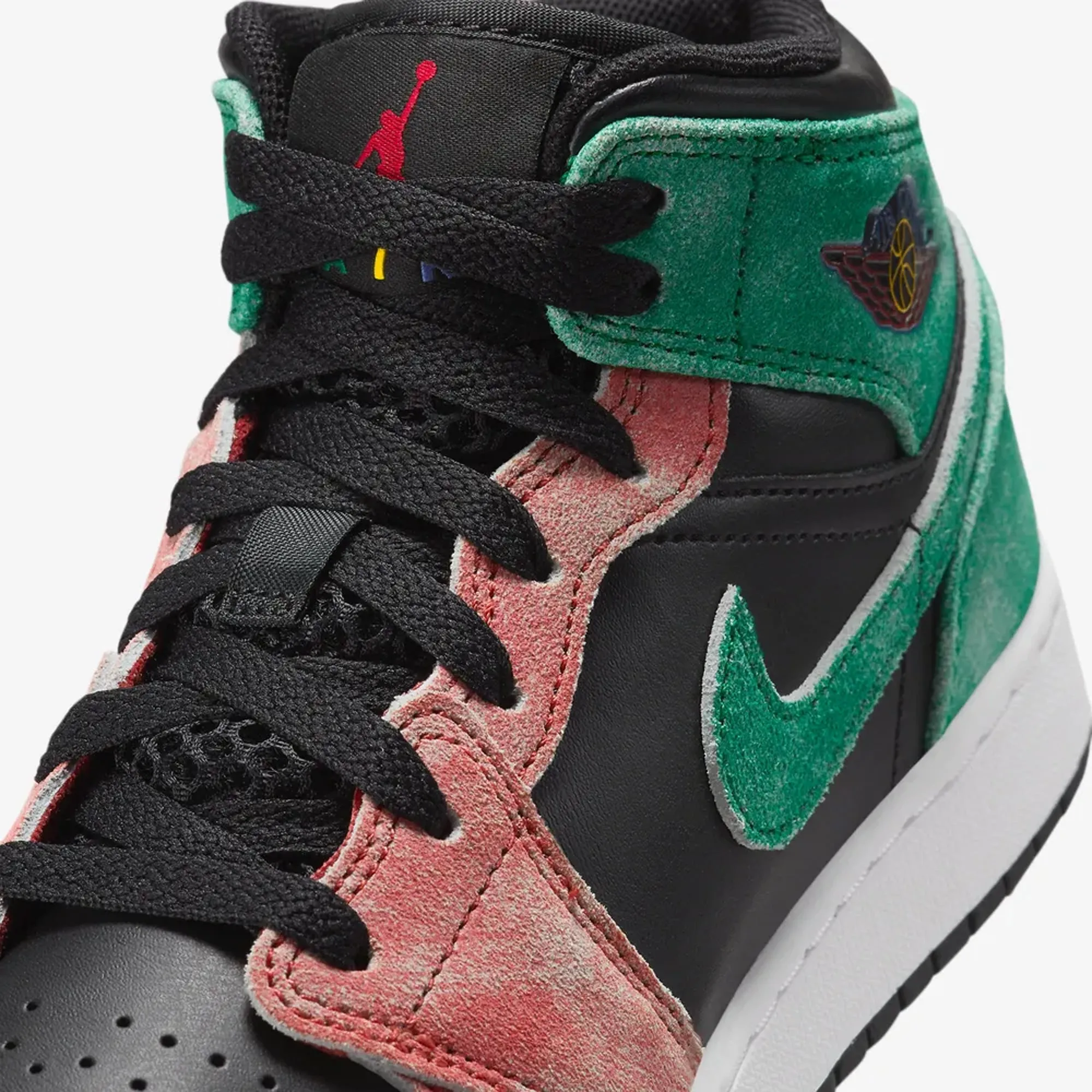 Jordan | AIR JORDAN 1 MID SE (GS)  { BLACK/PINE GREEN-DUNE RED-PINE GREEN