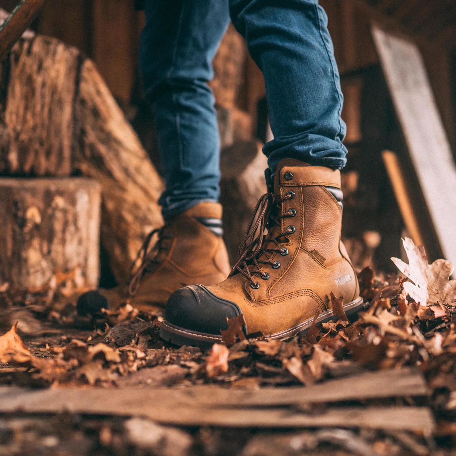 Kodiak Men's Mckinney M.U.T 8" Comp Toe WP Work Boot - Wheat - 4TEPWT