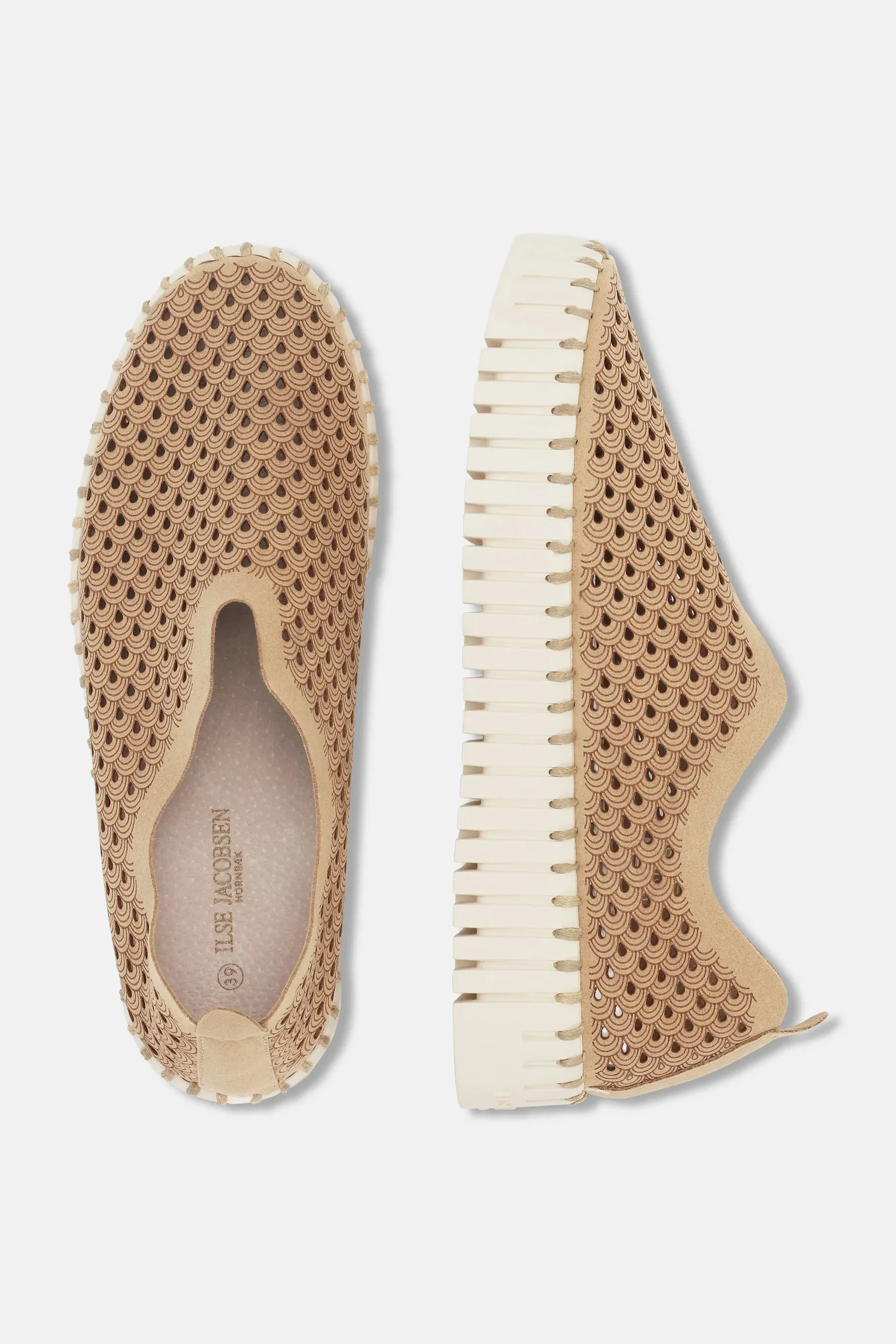 Latte Platform Tulip Shoes