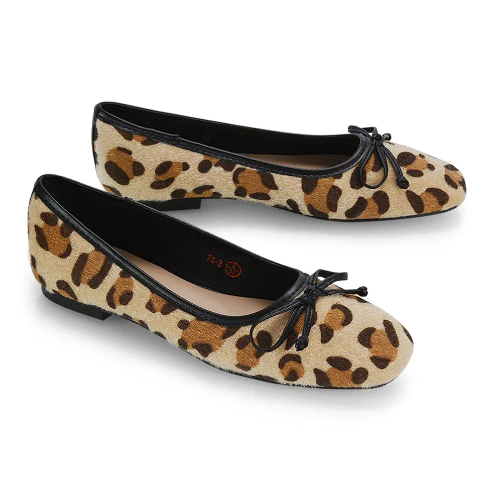 Lizzy Bow Detailing Flat Square Toe Ballerina Pump Shoes in Black PU