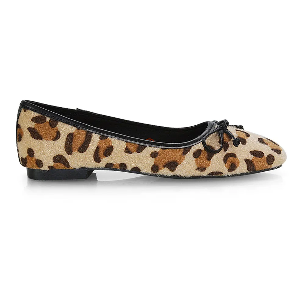 Lizzy Bow Detailing Flat Square Toe Ballerina Pump Shoes in Black PU