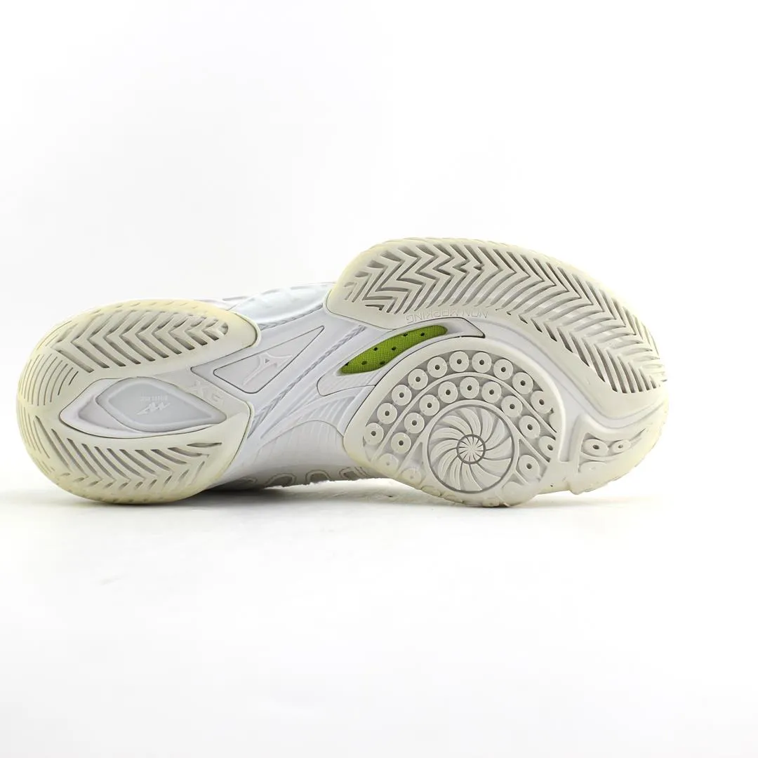 MIZUNO WAVE CLAW