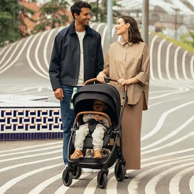 Nuna SWIV Stroller