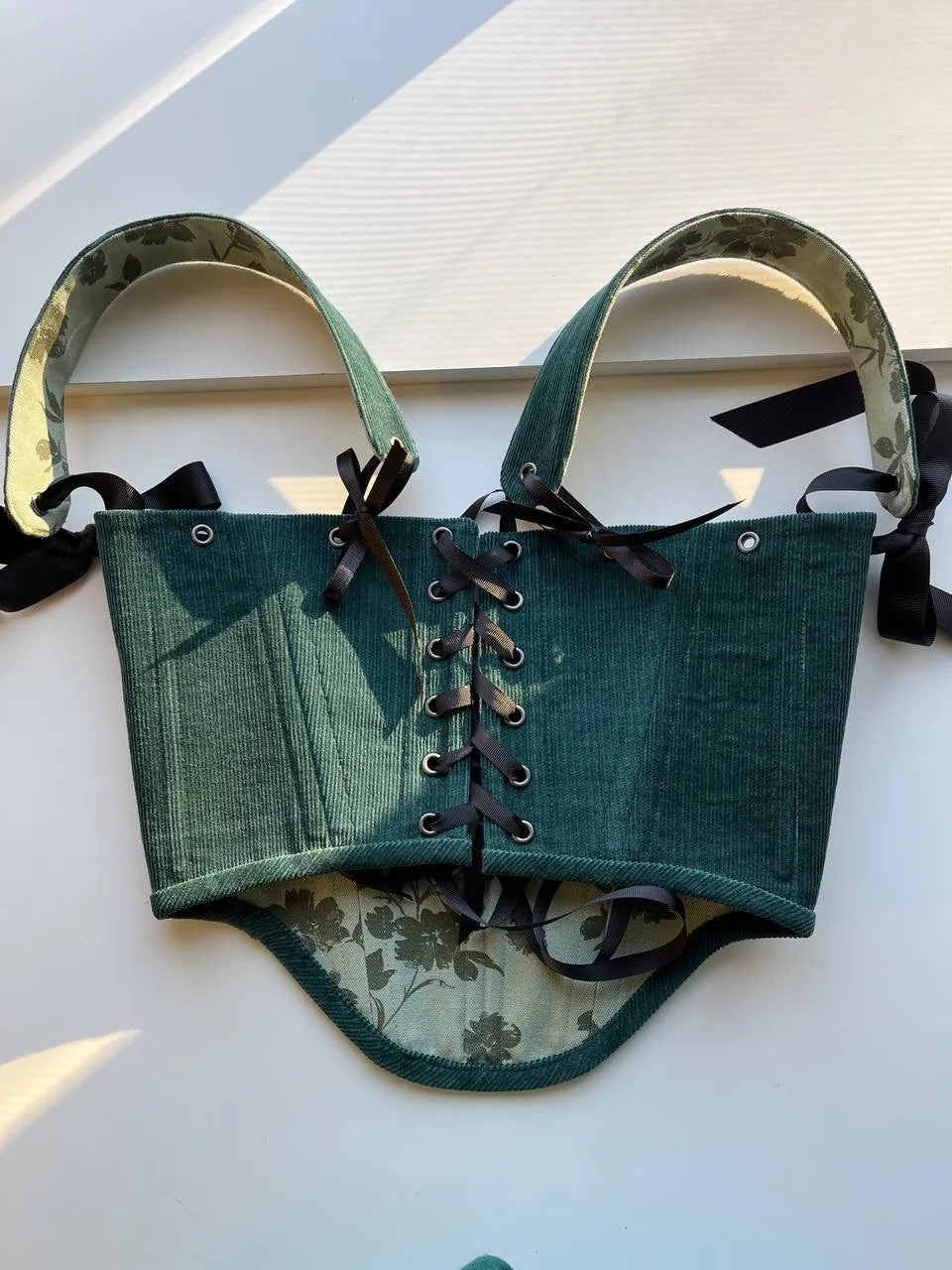 Reversable corduroy Pine green/floral underbust corsage  size S/M