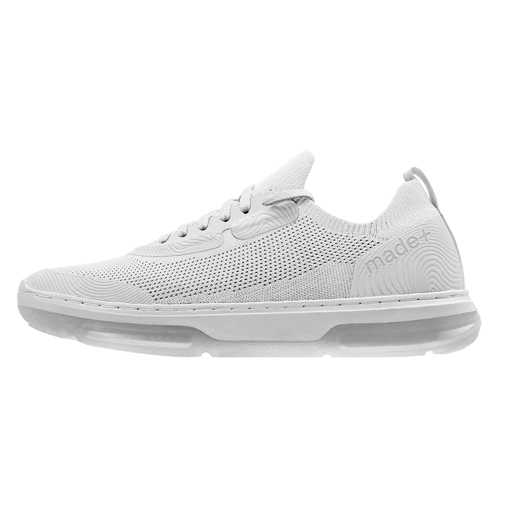 skiff  all white