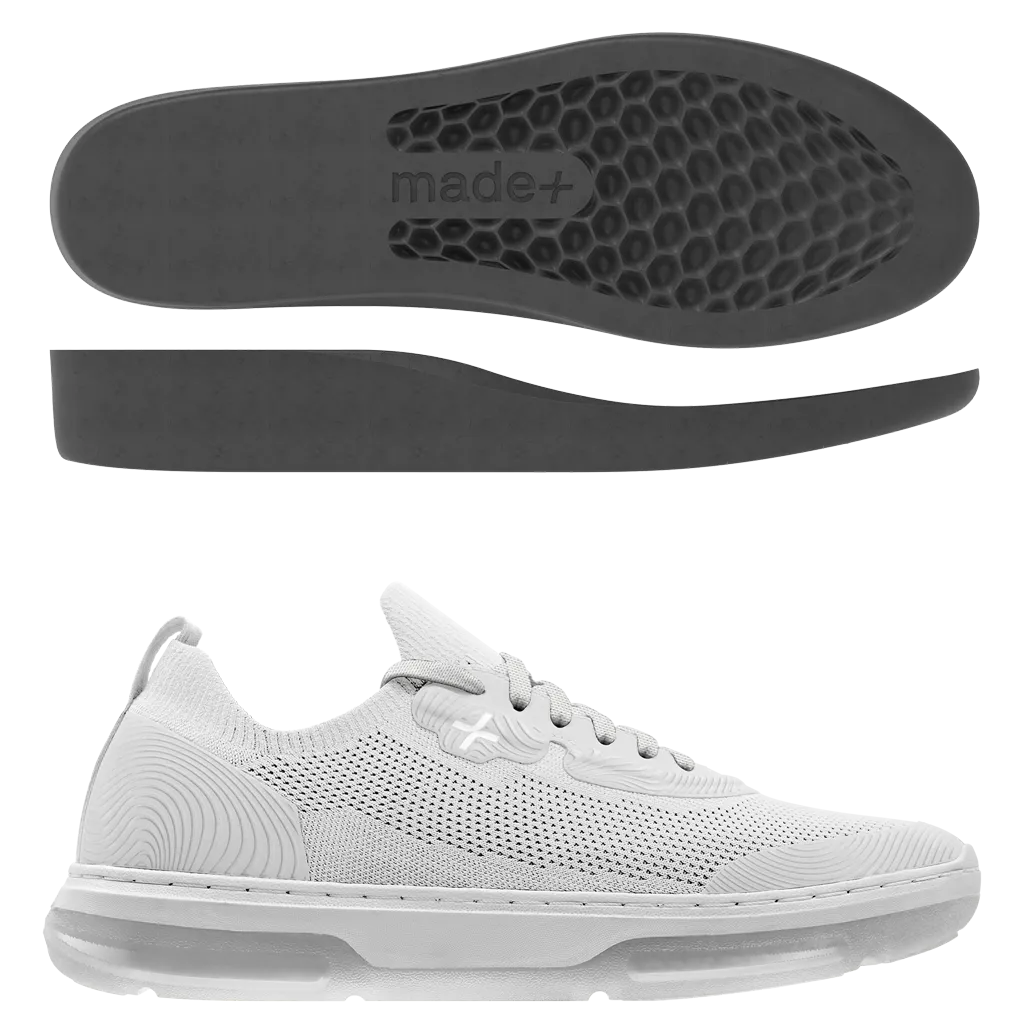 skiff  all white