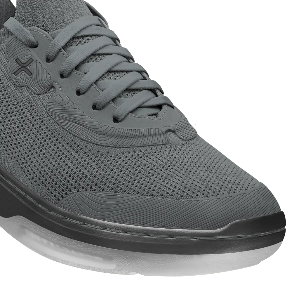 skiff  iron black