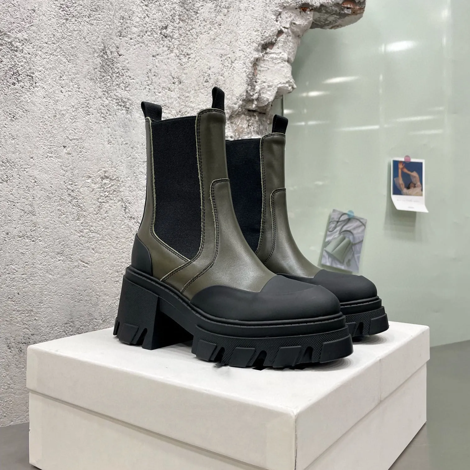 Thick Sole Hight Increasing Chelsea Boots Women Real Leather Mixed Colors Martin Boots Round Toe Elastic Band Ankle Boots