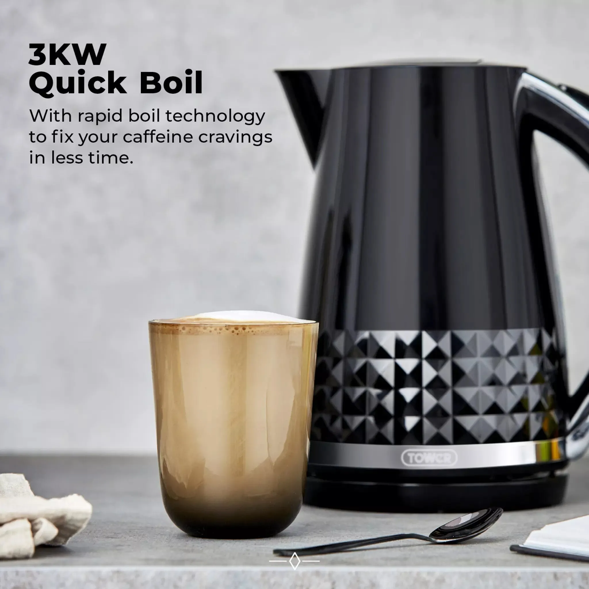 Tower Solitaire 1.5L 3KW Kettle - Black