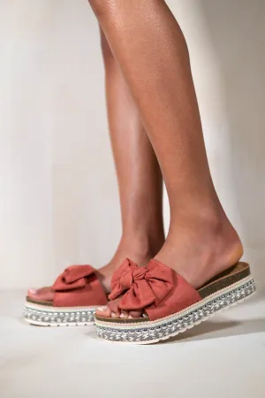 XIMENA CHUNKY SOLE SLIDER STUDDED FRONT BOW DETAIL IN PINK SUEDE
